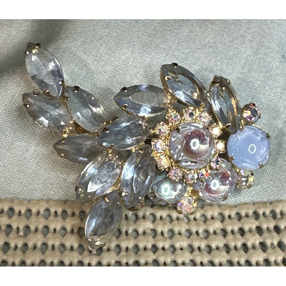 Antique or vintage‎ iridescent aurora borealis flower crystal pin or brooch